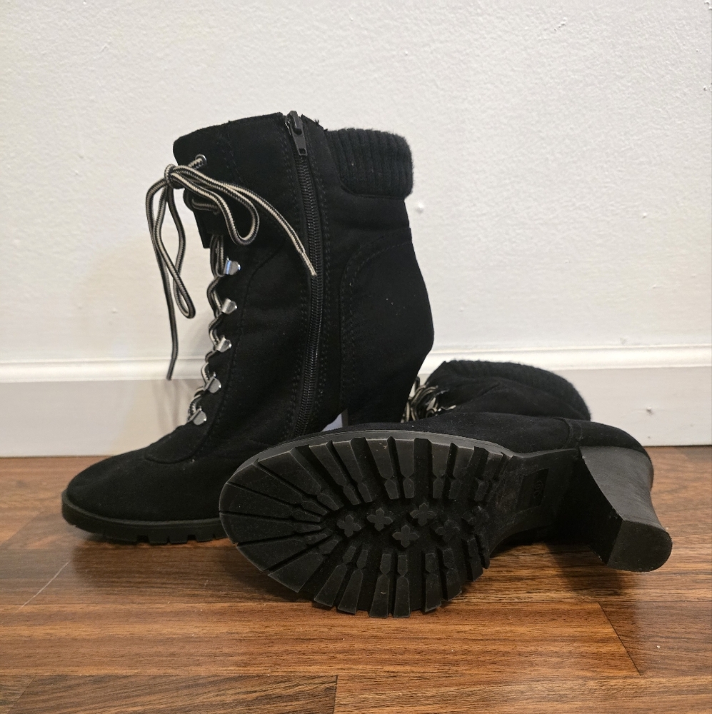 Lace-up Black Heeled Boots
